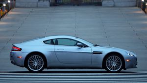 Preview wallpaper aston martin, v8, vantage, 2008, blue, side view, auto