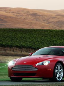 Preview wallpaper aston martin, v8, vantage, 2008, red, front view, style, mountain