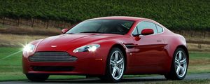 Preview wallpaper aston martin, v8, vantage, 2008, red, front view, style, mountain