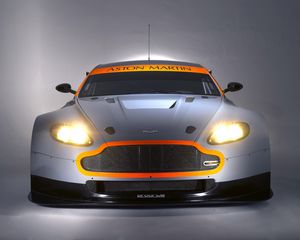 Preview wallpaper aston martin, v8, vantage, 2008, gray, front view, auto, style