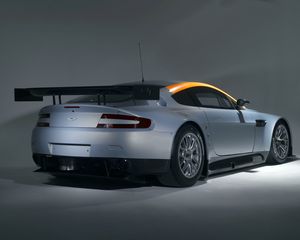 Preview wallpaper aston martin, v8, vantage, 2008, gray, front view, auto, style