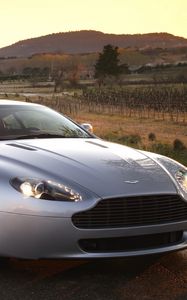 Preview wallpaper aston martin, v8, vantage, 2005, silver, front view, style, nature