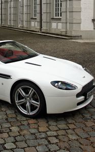 Preview wallpaper aston martin, v8, vantage, 2008, white, side view, style, cabriolet, street