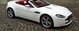 Preview wallpaper aston martin, v8, vantage, 2008, white, side view, style, cabriolet, street
