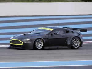 Preview wallpaper aston martin, v8, vantage, 2008, black, side view, sport, speed