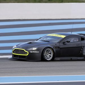 Preview wallpaper aston martin, v8, vantage, 2008, black, side view, sport, speed