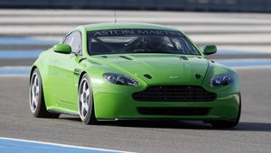 Preview wallpaper aston martin, v8, vantage, 2007, green, front view, auto