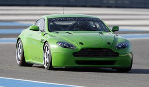 Preview wallpaper aston martin, v8, vantage, 2007, green, front view, auto