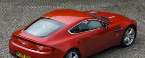 Preview wallpaper aston martin, v8, vantage, 2008, red, top view, style