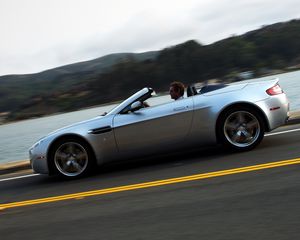 Preview wallpaper aston martin, v8, vantage, 2008, silver metallic, side view, cars, asphalt