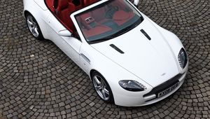 Preview wallpaper aston martin, v8, vantage, 2008, white, top view, cabriolet, style