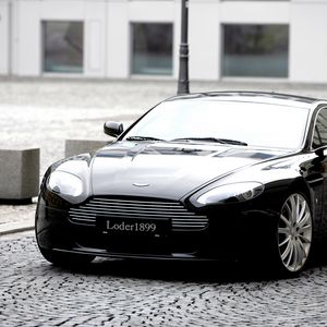 Preview wallpaper aston martin, v8, vantage, 2007, black, front view, style, building