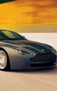 Preview wallpaper aston martin, v8, vantage, 2005, black, side view, style, speed