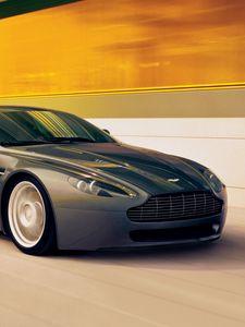 Preview wallpaper aston martin, v8, vantage, 2005, black, side view, style, speed