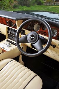 Preview wallpaper aston martin, v8, vantage, 1977, salon, interior, steering wheel, speedometer