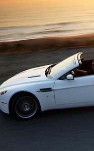 Preview wallpaper aston martin, v8, vantage, 2008, white, side view, cabriolet, speed