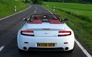 Preview wallpaper aston martin, v8, vantage, 2008, white, rear view, style, nature