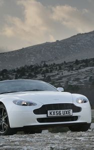 Preview wallpaper aston martin, v8, vantage, 2006, white, front view, auto