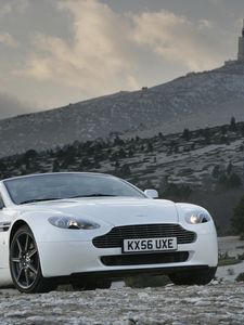 Preview wallpaper aston martin, v8, vantage, 2006, white, front view, auto