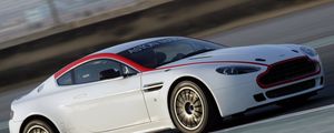 Preview wallpaper aston martin, v8, vantage, 2009, white, side view, cars, speed