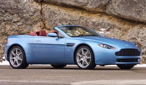 Preview wallpaper aston martin, v8, vantage, 2006, blue, side view, cabriolet, style