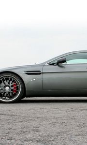 Preview wallpaper aston martin, v8, vantage, 2005, gray, side view, style, sports