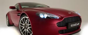 Preview wallpaper aston martin, v8, vantage, 2007, cherry, front view, style