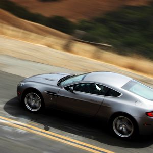 Preview wallpaper aston martin, v8, vantage, 2008, gray metallic, top view, speed