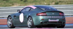 Preview wallpaper aston martin, v8, vantage, 2007, green, side view, sport, auto