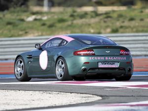 Preview wallpaper aston martin, v8, vantage, 2007, green, side view, sport, auto