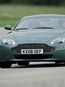 Preview wallpaper aston martin, v8, vantage, 2008, green, front view, style