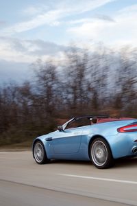 Preview wallpaper aston martin, v8, vantage, 2006, blue, side view, style, speed, asphalt