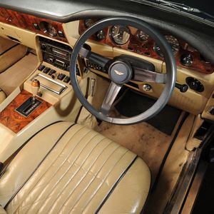 Preview wallpaper aston martin, v8, volante, 1977, beige, salon, interior, steering wheel, speedometer