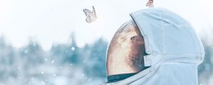 Preview wallpaper astronaut, butterflies, spacesuit, space, light