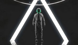 Preview wallpaper astronaut, spacesuit, triangle