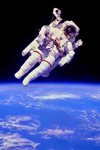 Preview wallpaper astronaut, weightlessness, space, atmosphere