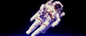 Preview wallpaper astronaut, weightlessness, space, atmosphere