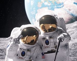 Preview wallpaper astronauts, astronaut, spacesuit, selfie, funny, space