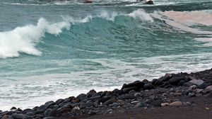 Preview wallpaper atlantic ocean, rocks, beach, waves