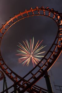 Preview wallpaper attraction, fireworks, night