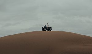 Preview wallpaper atv, desert, hill, sand