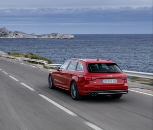 Preview wallpaper audi a4, audi, car, red, road, speed