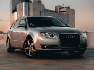 Preview wallpaper audi allroad, audi, car, suv, headlights