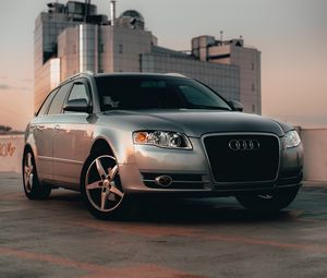 Preview wallpaper audi allroad, audi, car, suv, headlights