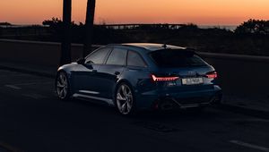 Preview wallpaper audi, car, blue, road, dusk, palm trees