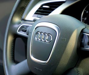 Preview wallpaper audi, car, steering wheel, control