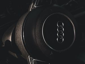 Preview wallpaper audi, car, wheel, control, salon, black