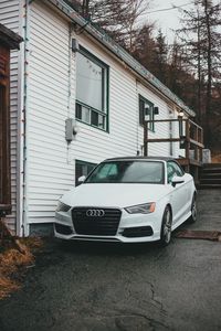 Preview wallpaper audi, car, white, house, parking