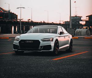 Preview wallpaper audi, car, white, parking