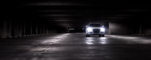 Preview wallpaper audi q5, audi, car, white, light